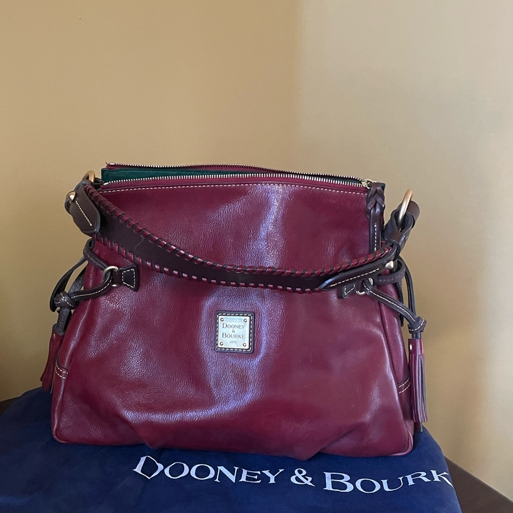 Dooney & Bourke Handbag